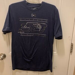 Under armor football T-shirt Sz M